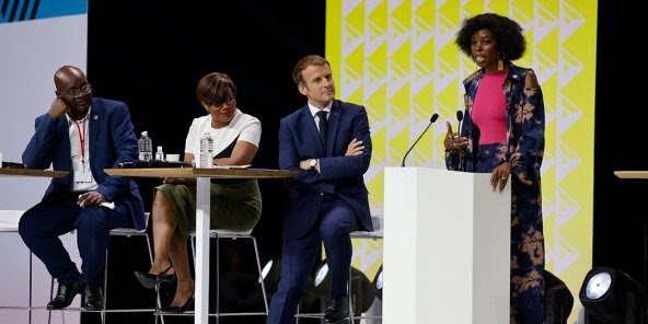 foto Mbembe op de Frans-Afrikaanse top van Montpellier (8 oktober) 