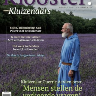 De cover van het herfstnummer 2021 van Klooster!