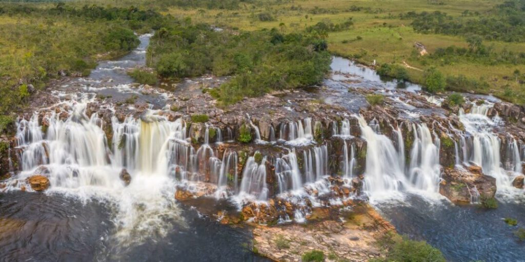 De savannes en de talrijke rivieren van de Cerrado spelen een essentiële rol in de waterhuishouding van het reusachtige land