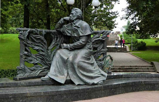 Mickiewicz-monument in Minsk (Wit-Rusland).